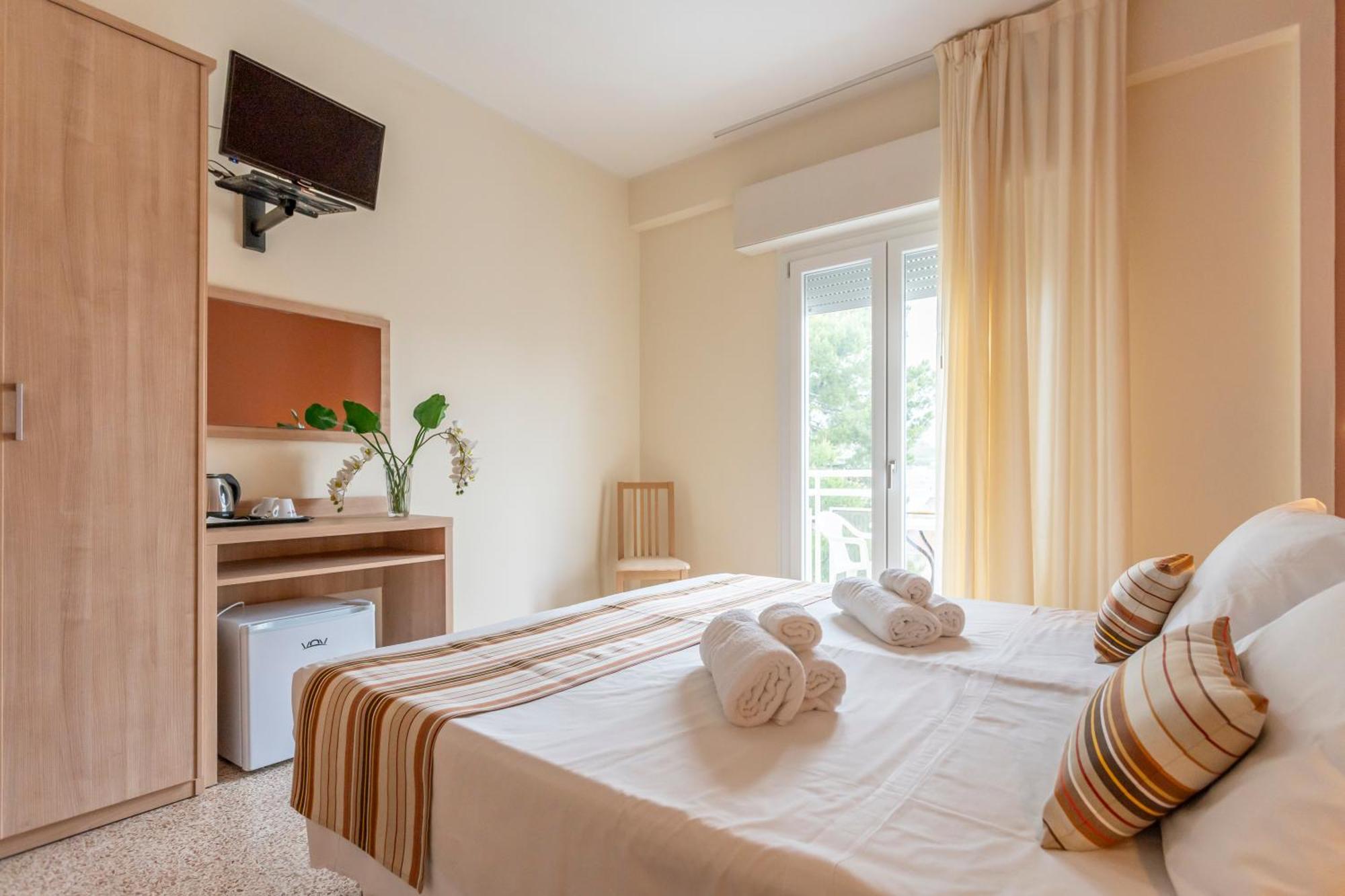 Hotel Cormoran Riccione Eksteriør bilde